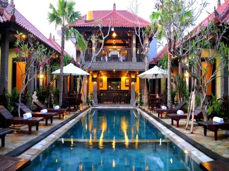 Puri Yuma Hotel Denpasa Buitenkant foto
